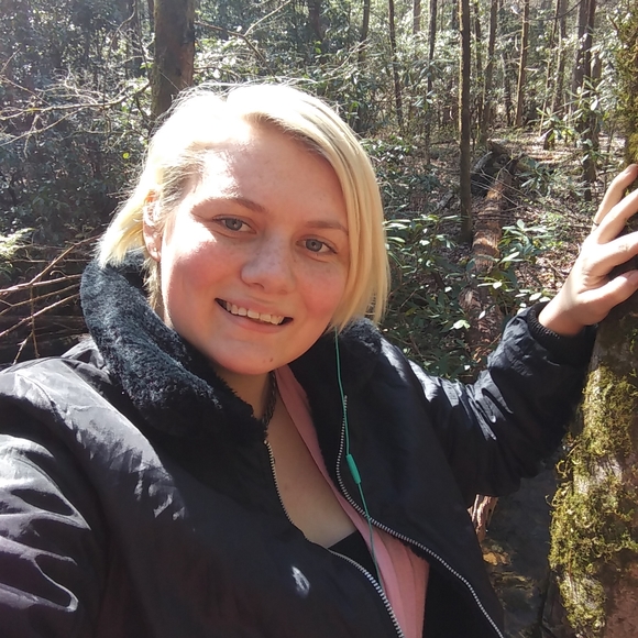 Meet your Posher, Emeah - Picture 2 of 4